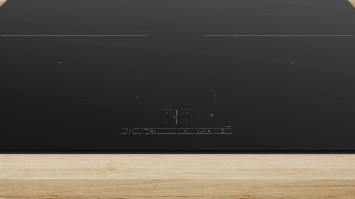 Table à induction BOSCH PVQ611BB6E Série 4 — 60 cm, CombiZone, 4 foyers, PowerBoost, Noir sans cadre | Electro‑Choc