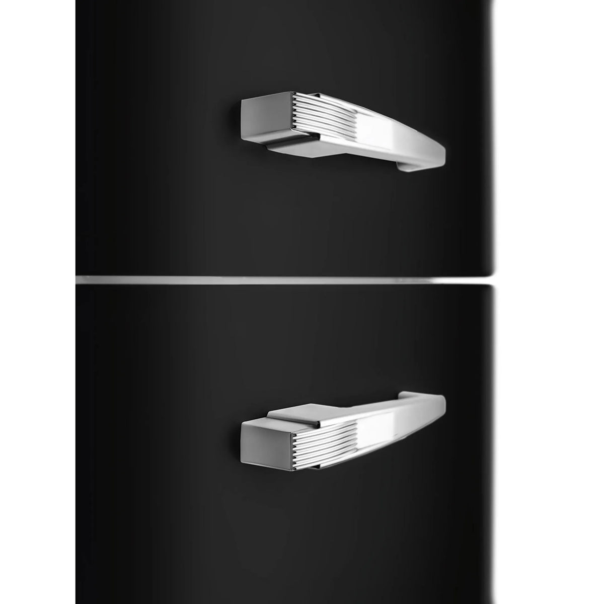 Réfrigérateur 2 portes SMEG FAB30RBL6 Années 50 (Noir) — 294 L, Classe C, 34 dB, Inverter | Electro‑Choc