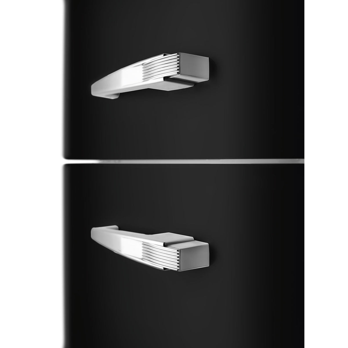 Réfrigérateur vintage 2 portes SMEG FAB30LBL6 noir — 294 L, classe C, Inverter | Electro‑Choc