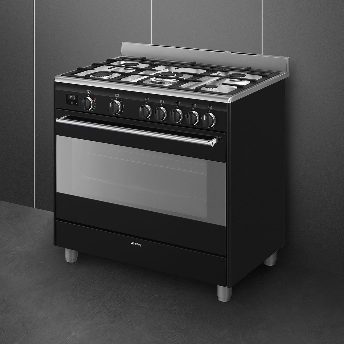 Piano de cuisson mixte Smeg BG91N2 noir — 90 cm, 5 brûleurs gaz, four chaleur tournante 115 L, Vapor Clean et classe A