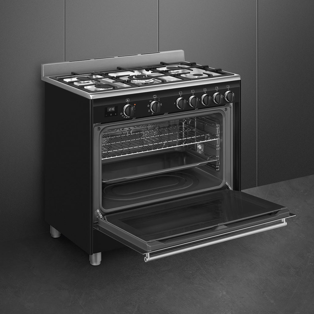 Piano de cuisson mixte Smeg BG91N2 noir — 90 cm, 5 brûleurs gaz, four chaleur tournante 115 L, Vapor Clean et classe A