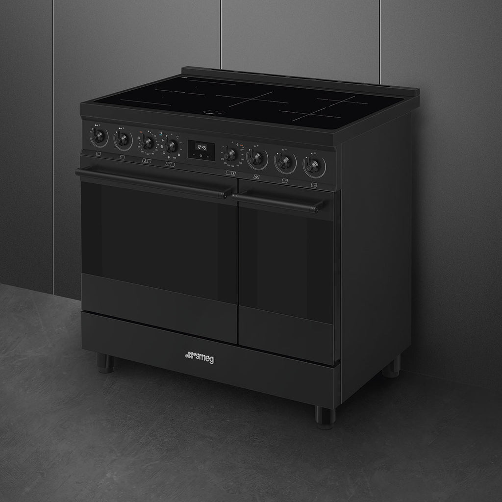 Cuisinière induction Smeg C92IPN2 90 cm noir mat — 2 fours électriques, pyrolyse, 5 foyers induction, classe A
