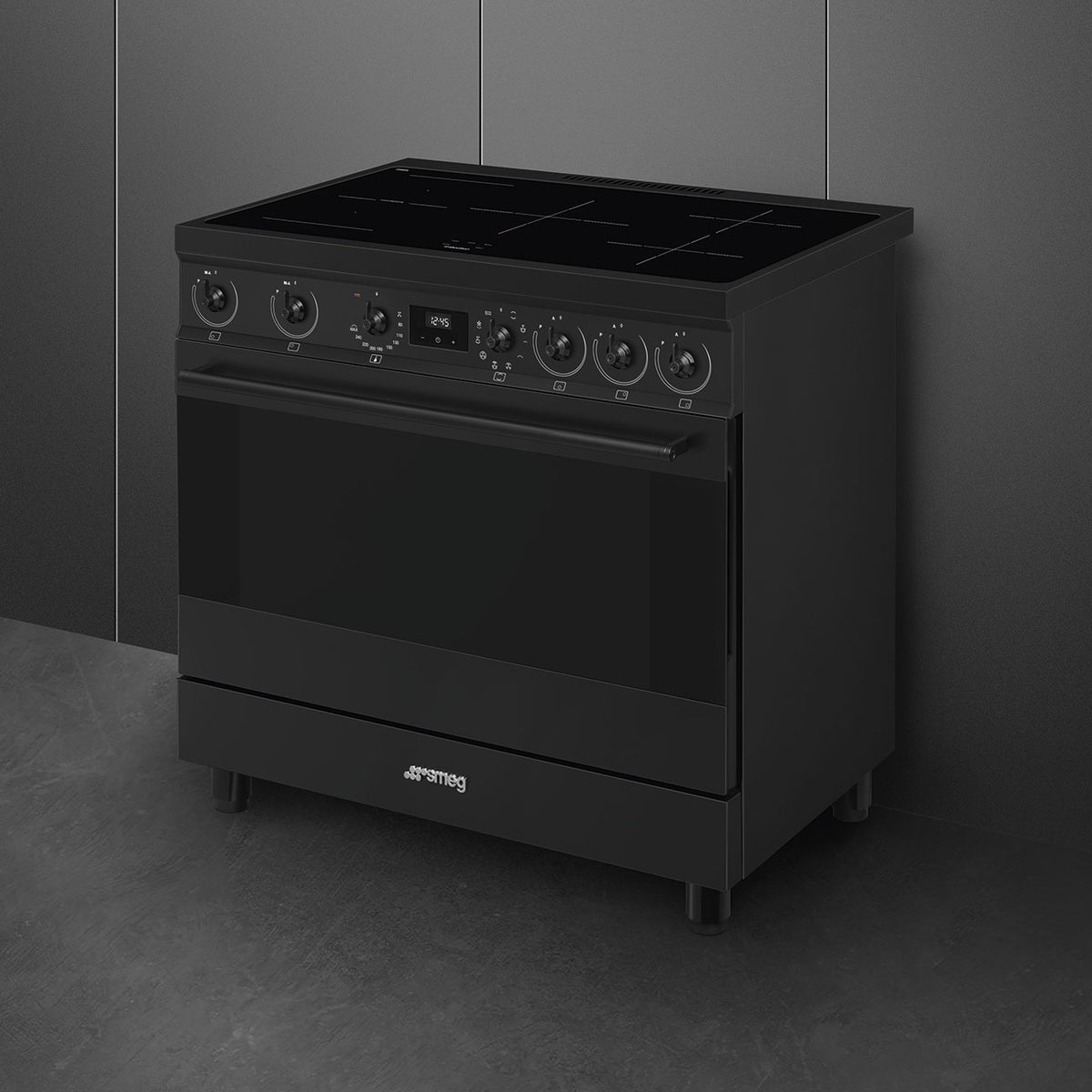 Cuisinière induction Smeg C9IMN2 90 cm noir mat — Grand four 115 L, 5 foyers avec Booster, Multizone, Vapor Clean, classe A