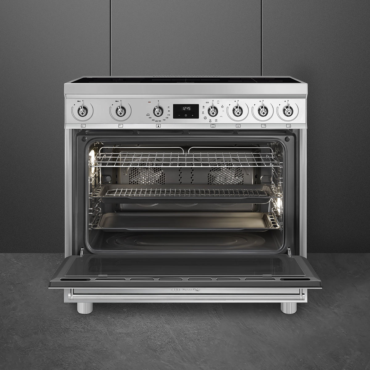 Cuisinière induction Smeg C9IMX2 90 cm inox — Grand four multifonction 115 L, 5 foyers Booster, Multizone, Vapor Clean, classe A