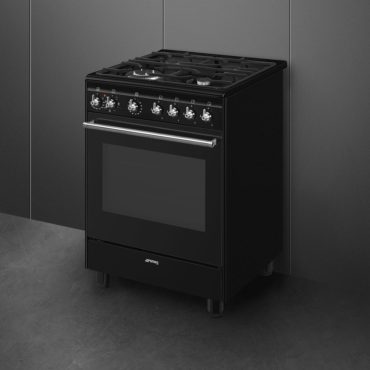 Centre de cuisson SMEG CX61GMBL 60×60 (gaz + four électrique) Noire — 70 L, Vapor Clean, Classe A | Electro‑Choc