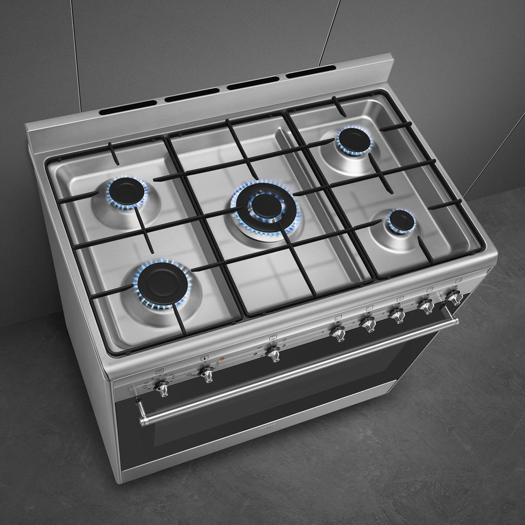 Centre de cuisson SMEG CX90GM 90 cm – 5 feux gaz – Four 115 L – Classe A – Inox
