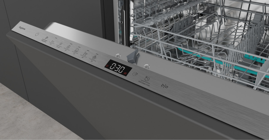 Lave-vaisselle intégrable HISENSE HV642A65 – 14 couverts – Classe A – 43 dB