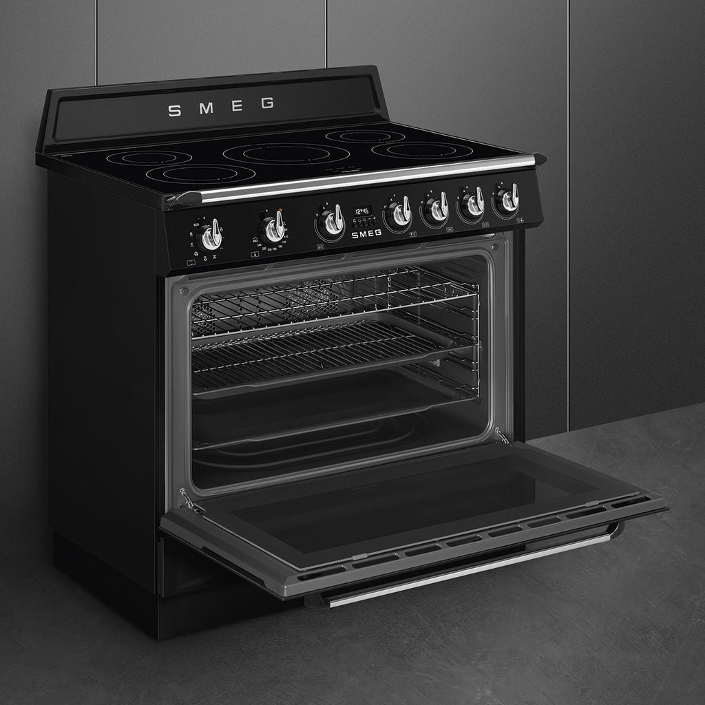 Cuisinière induction Smeg TR90IMBL Victoria 90 cm noir — Grand four 115 L, 5 foyers Booster, Vapor Clean, fermeture douce, classe A