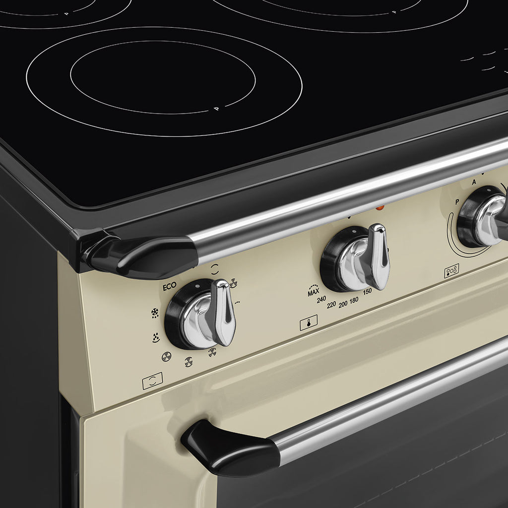 Cuisinière induction Smeg TR90IMP Victoria 90 cm crème — Four 115 L, 5 foyers Booster, Vapor Clean et classe énergétique A