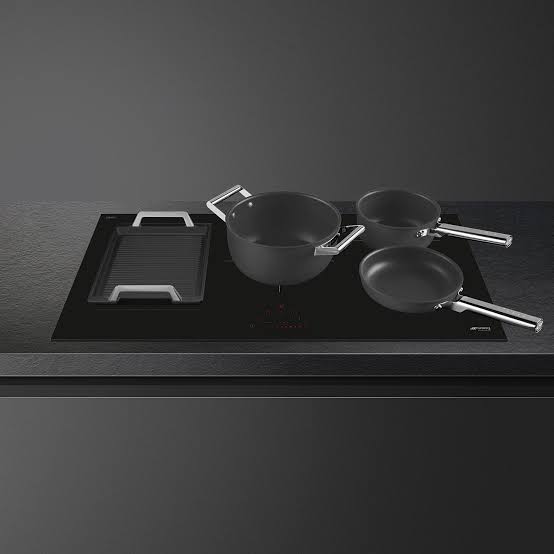 Table de cuisson à induction SMEG SI1M4854D 80 cm – 5 foyers – Multizone – Noir
