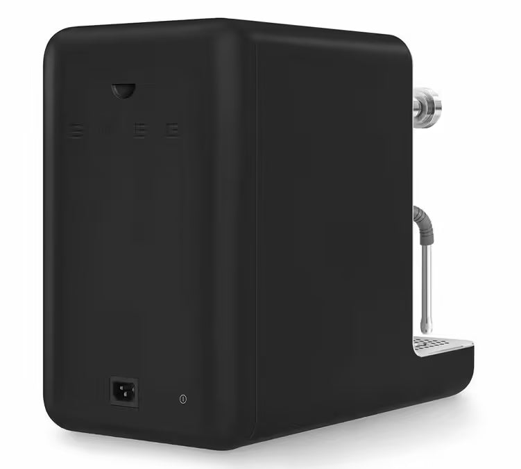 Machine expresso SMEG EMC02BLMEU Collezione — 15 bars — Triple Thermoblock — Porte‑filtre 58 mm — Noir mat