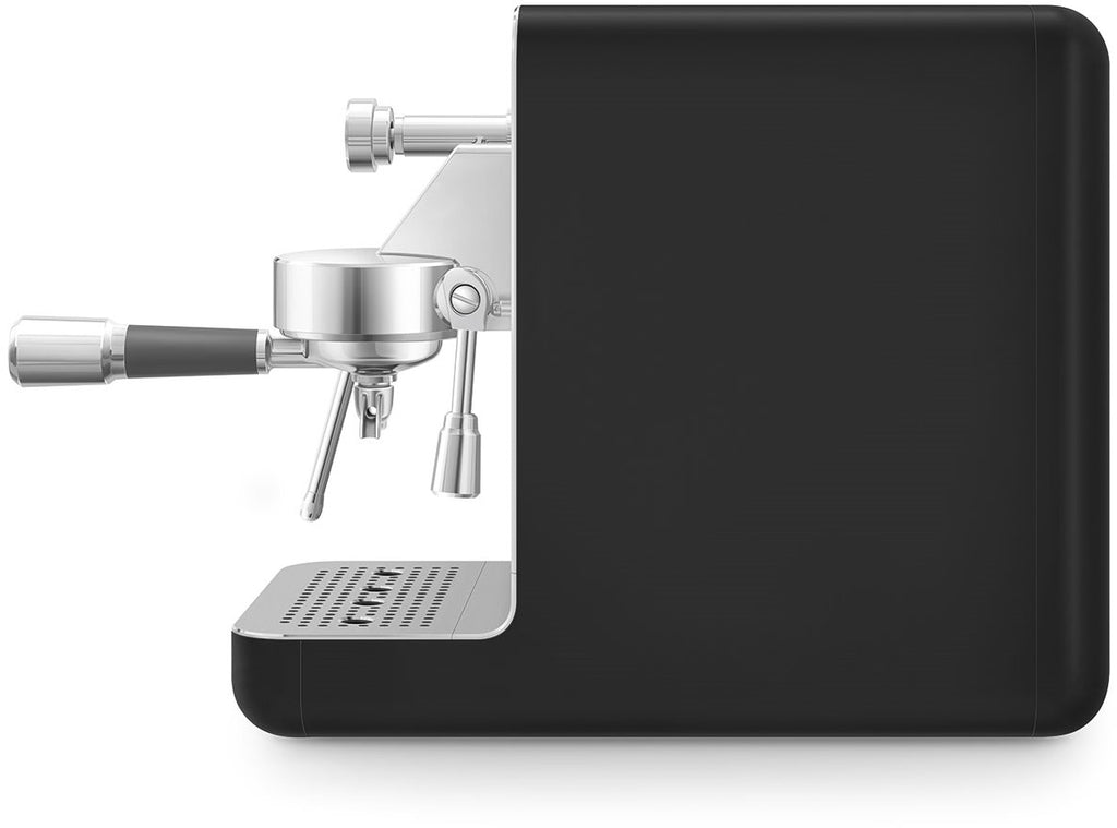 Machine expresso SMEG EMC02BLMEU Collezione — 15 bars — Triple Thermoblock — Porte‑filtre 58 mm — Noir mat